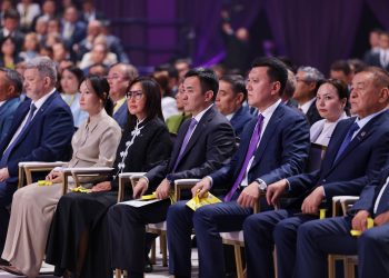 «Әділет» партиясы Құрылтай депутаттығына 186 кандидаттан тұратын тізімді бекітті