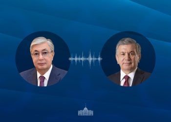 Президент Тоқаев Шавкат Мирзиёевті туған күнімен құттықтады