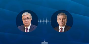 Президент Тоқаев Шавкат Мирзиёевті туған күнімен құттықтады