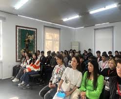Шымкент: Буллинг пен кибербуллингке қарсы күресте жастар, жасөспірімдер қауіпсіздігіне басымдық берілді