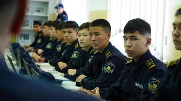 Қоғамдық тәртіп және еріктілер қозғалысы: Шымкент жастары қауіпсіздік жолында