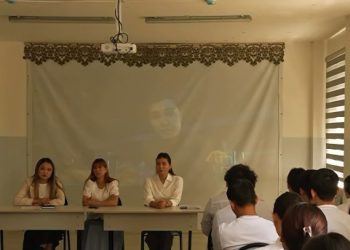 Жастарға нашақорлық пен АИТВ/ЖИТС-тің алдын алу жолдары түсіндірілді