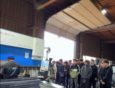 Шымкентте жастарға техникалық мамандықтардың мүмкіндігі түсіндірілді
