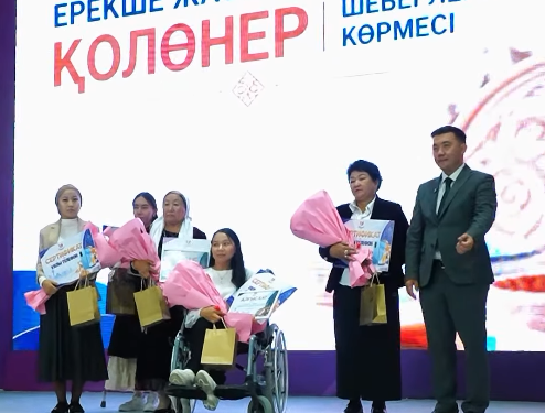 Шымкентте ерекше жастардың өнері мен қолөнері таныстырылды
