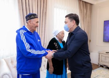 Шымкентте аға буын өкілдеріне құрмет көрсетілді